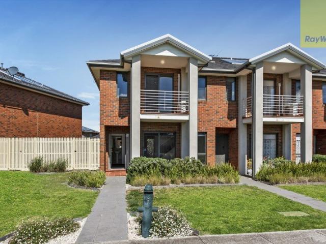 Family Living In Taylors Hill