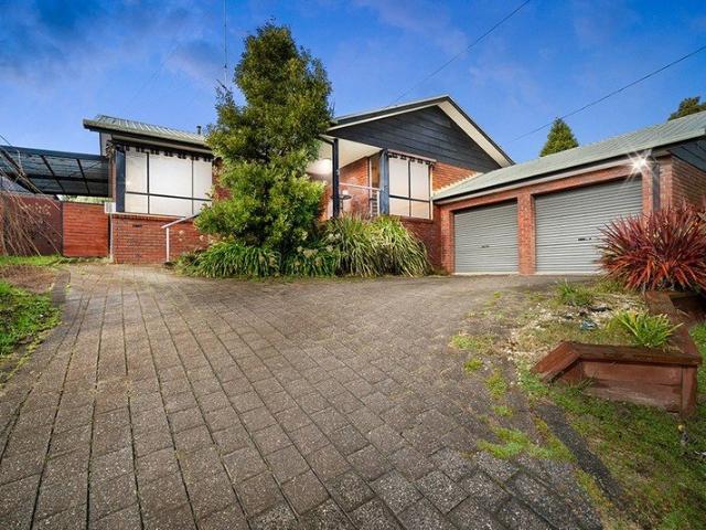 Family Living In The Heart of Black Hill Partially Furnished