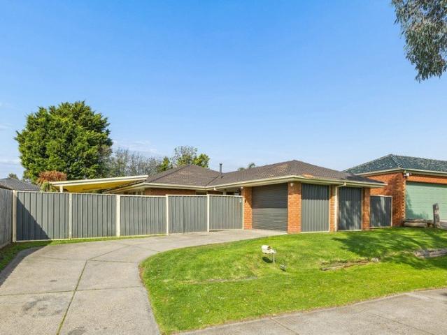 Family Living in the Heart of Carrum Downs