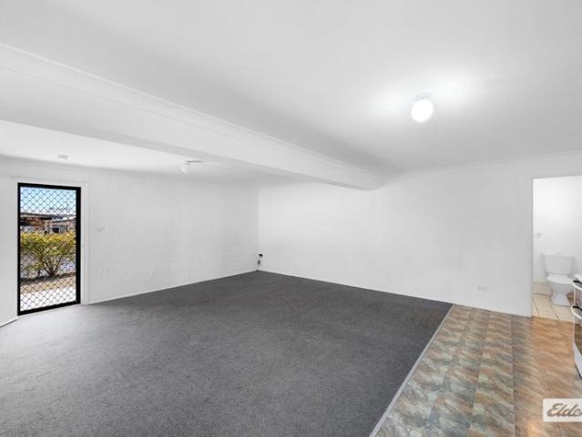 FAMILY LIVING IN THE HEART OF KIN KORA DUAL LIVING!