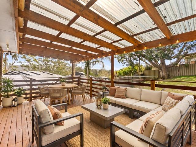 Family Living, Poolside Entertaining & Everyday Convenience