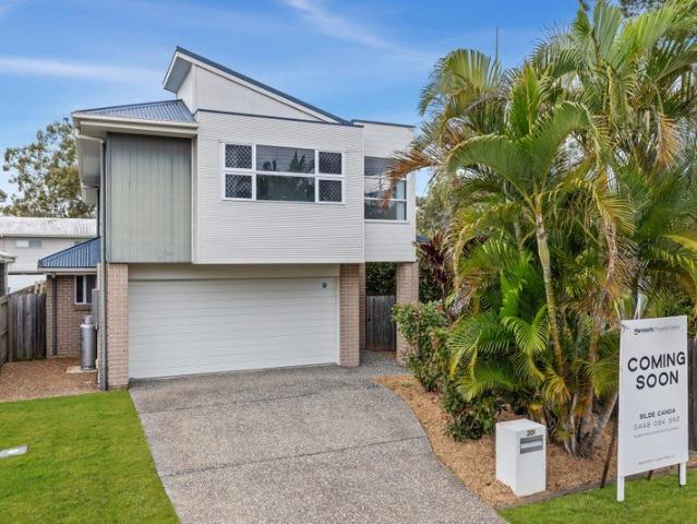 FAMILY LIVING ROOM TO GROW WALK TO ORMISTON COLLEGE
