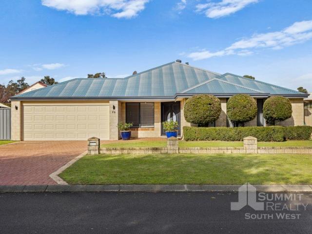 FAMILY LIVING SPACE, COMFORT & LIFESTYLE