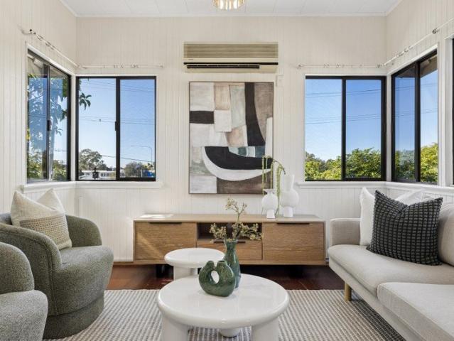 Family Living, Unbeatable Mitchelton Convenience