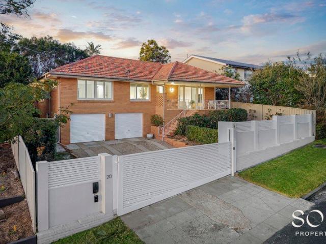 Family Living with City Views & Poolside Entertaining