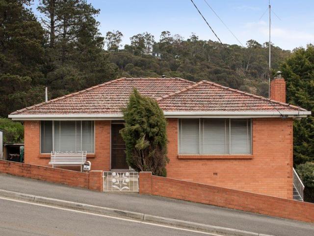 Family Living with City Views & Retro Character