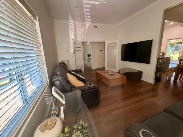 Family Living with a Big Backyard, Games Room & Modern Updates