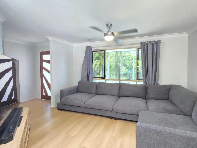 Family Living with a Pool in the Heart of Bli Bli