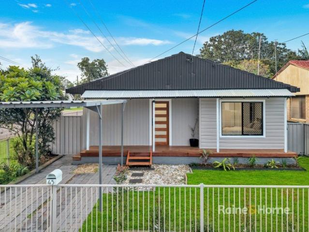 Family Living with a Pool, Space & Exceptional Outdoor Entertaining