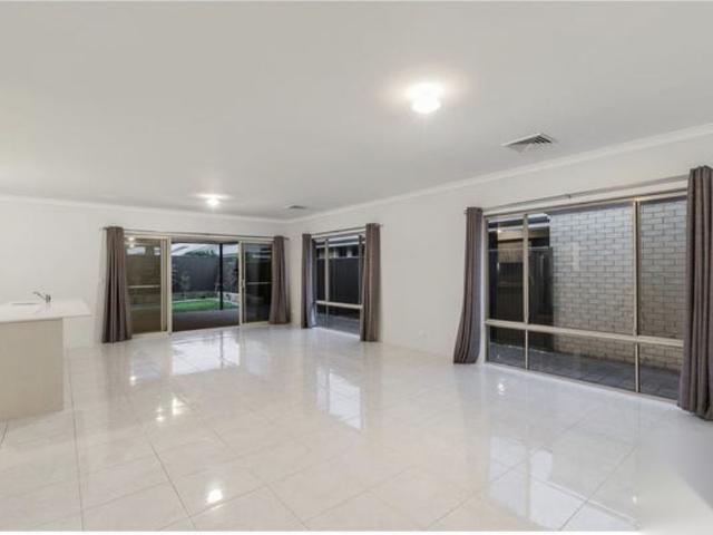 Family Living with Extra Kitchen Space!