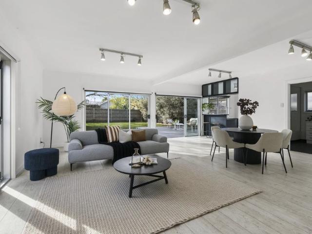 Family Living with Expansive North Facing Deck