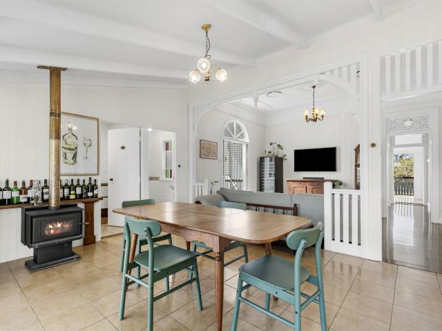 Family Living with Future Potential in the Heart of Ascot
