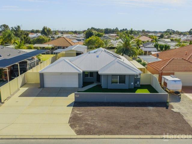 Family Living with Huge Workshop, Heated Pool & 1,000sqm of Space