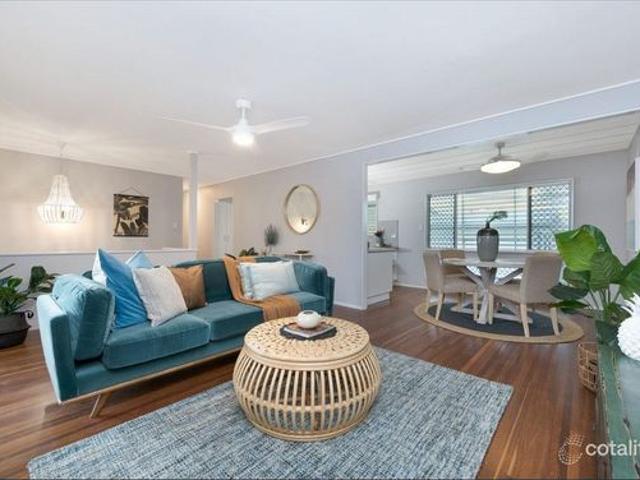 Family Living – With In Ground Pool