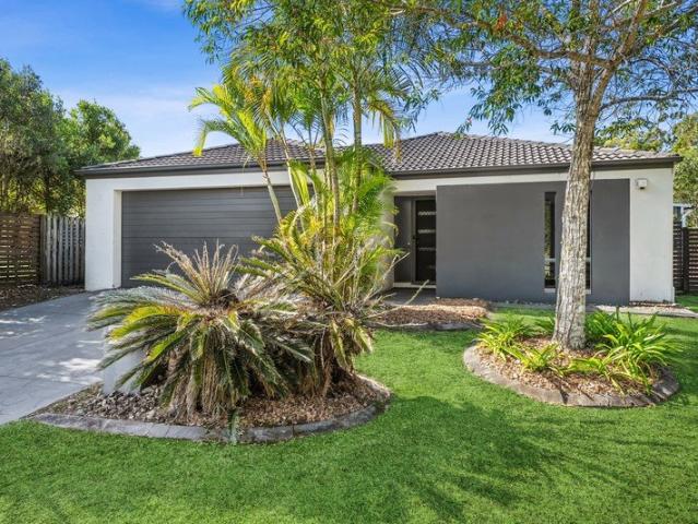 Family Living with Space, Comfort & Convenience in Peregian Springs
