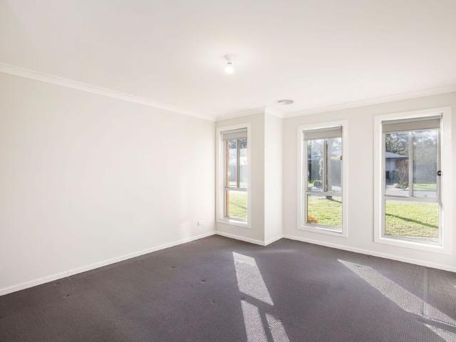 Family Living with Space, Comfort & Modern Convenience