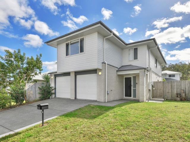 Family Living with Space, Privacy and Scenic Mountain Views