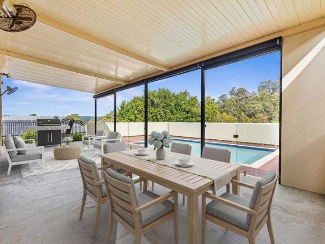 Huge block, pool, vacant, ready and available for inspection now!