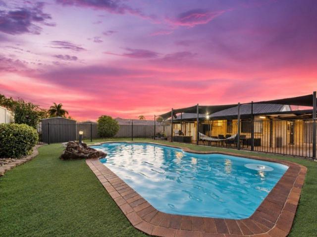 Family Home with Pool on 660m² Block at Great Location