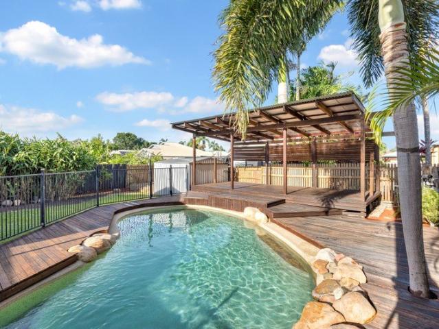 Family Living with Pool, Outdoor Entertaining & Renovated Kitchen in a Prime Kirwan Location