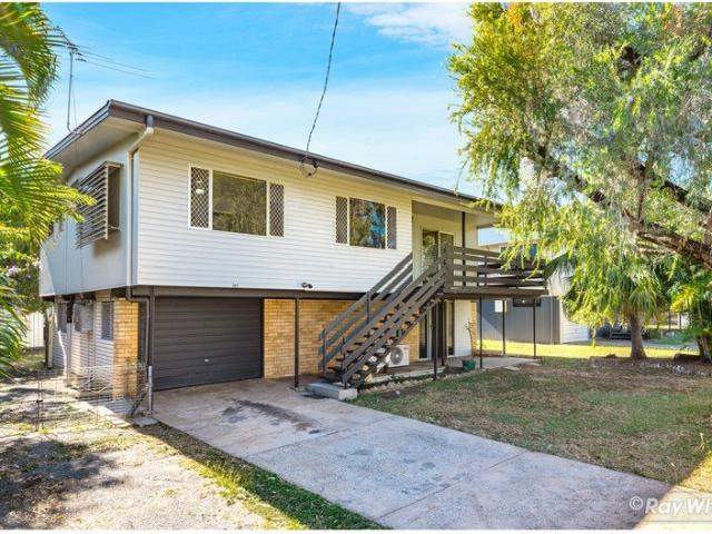 Family Living with Pool, Rumpus & Room to Grow