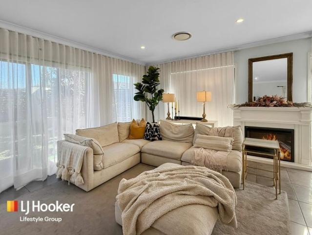 Family Living with Premium Finishes & Stunning Views Over Robbins Lane