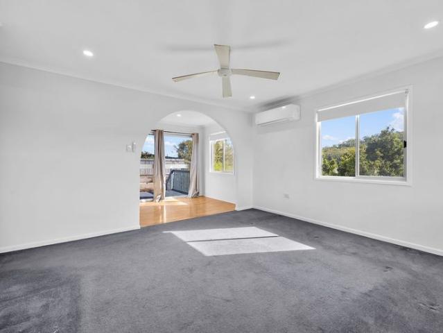 FAMILY LIVING WITH RUMPUS ROOM & EXTRA VEHICLE SPACE