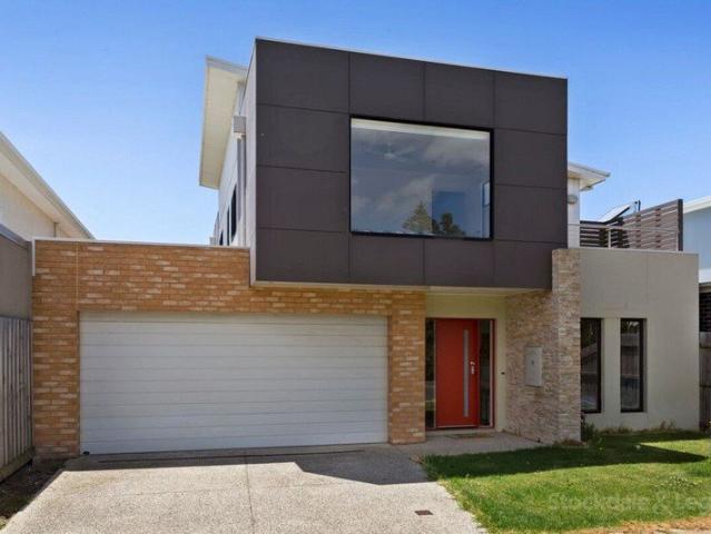 Family Living Within Walking Distance To The Beach