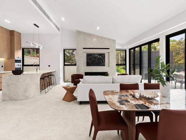 Family Luxury by Dolans Bay