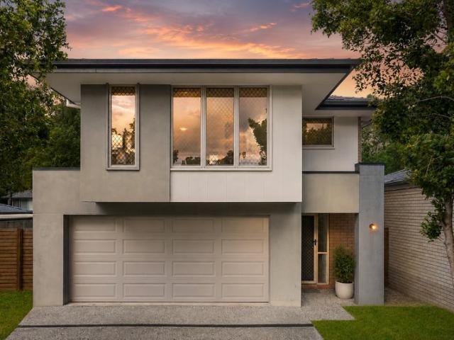 Family Luxury in a Peaceful Albany Creek Pocket