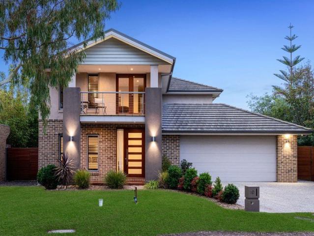 Family Luxury in a Quiet Court Setting