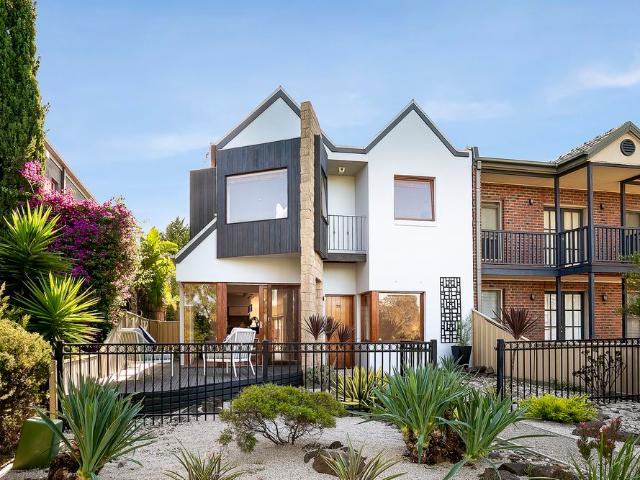 Family Sanctuary, seaside lifestyle, 4 Bedrooms, 2.5 Bathrooms, Double garage