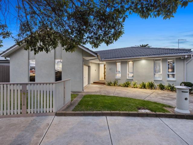 Family Scale, North Facing Land & Everyday Convenience