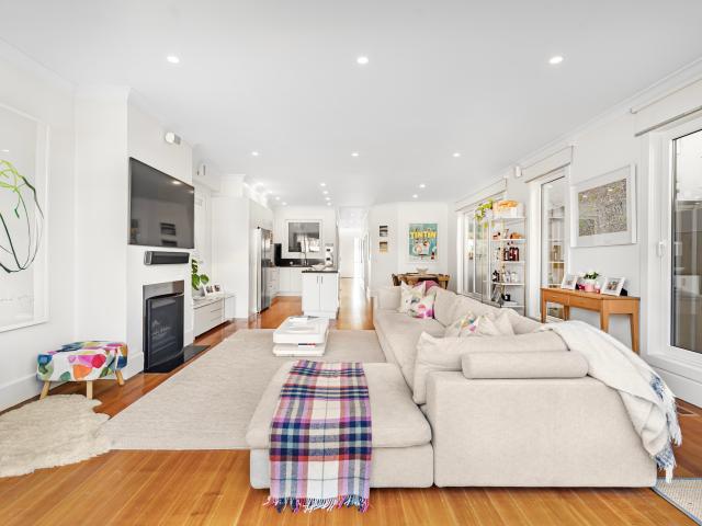 Family Sized Haven in Quiet Cul De Sac