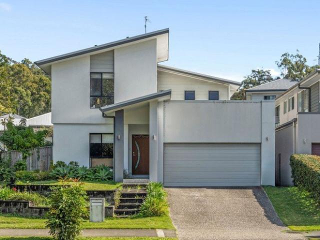 Family Sized Living in a Highly Desirable Location