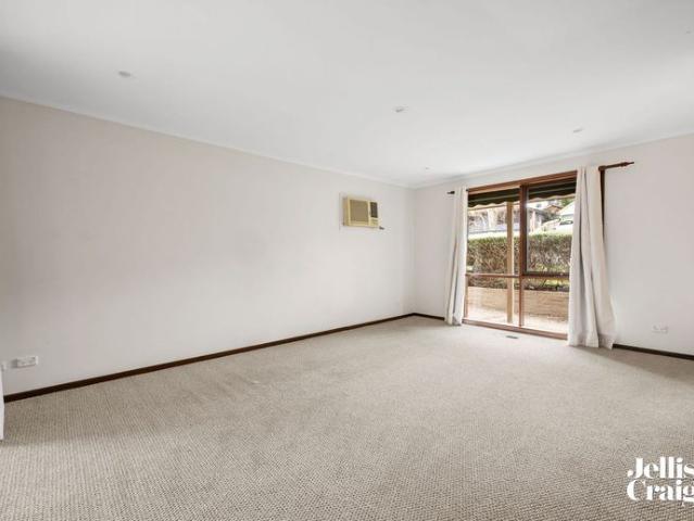 Spacious Family Living Beside Tanti Creek Reserve