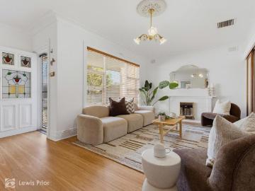 Family Sized Living with Space & Flexibility