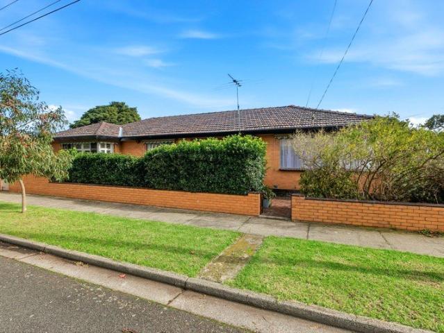 Family Space, Corner Potential!