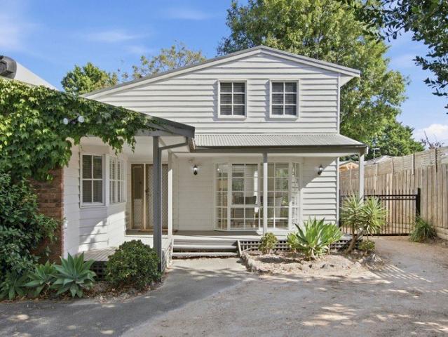 Family Space, Future Potential, Prime Position on 1,288m² Approx