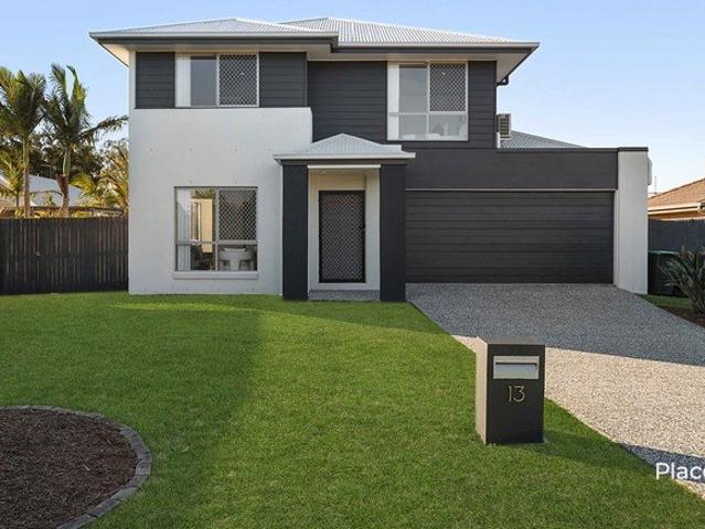 Family Space, Modern Comfort & Everyday Convenience in a Prime Griffin Pocket!