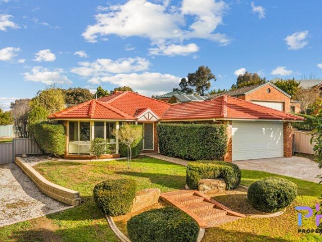 Family Space, Multiple Living Zones & a Rare 1,116m² Allotment