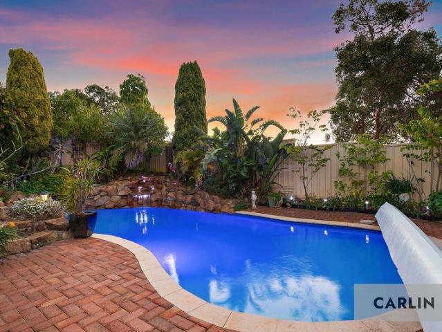 FAMILY PARADISE ON BOSWORTH RESORT STYLE LIVING IN THE HEART OF LEEMING