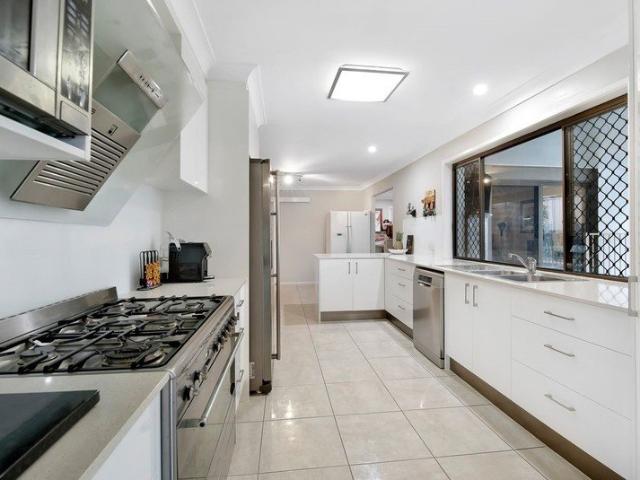 Family Paradise with Pool, Space for the Boat & Endless Room to Relax