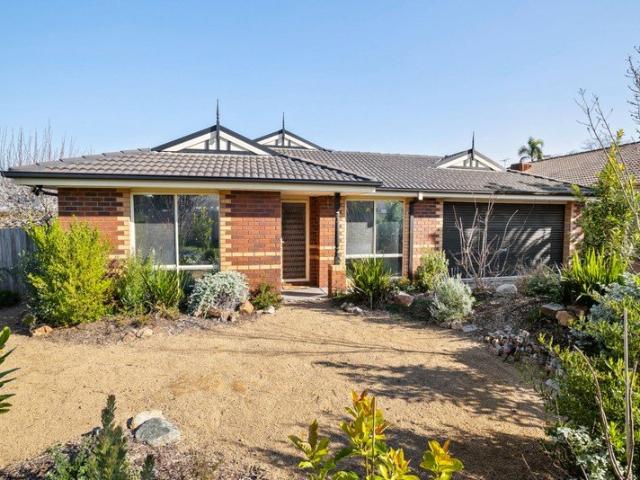Family Retreat in Lifestyle Neighbourhood