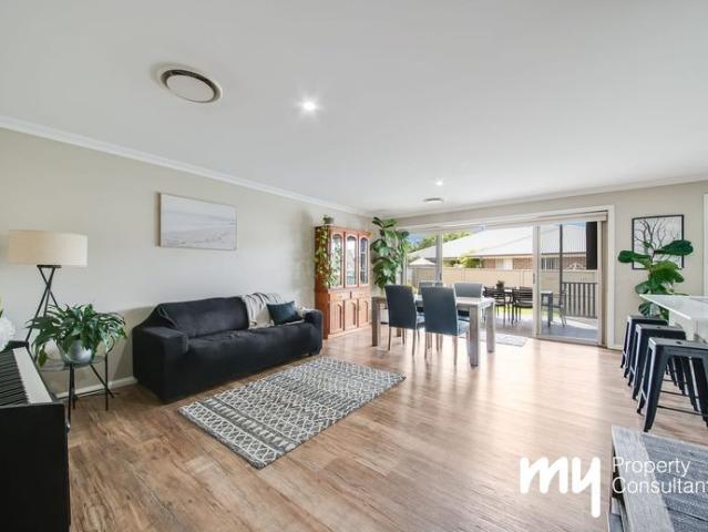 Family Retreat in Sought After Spring Farm