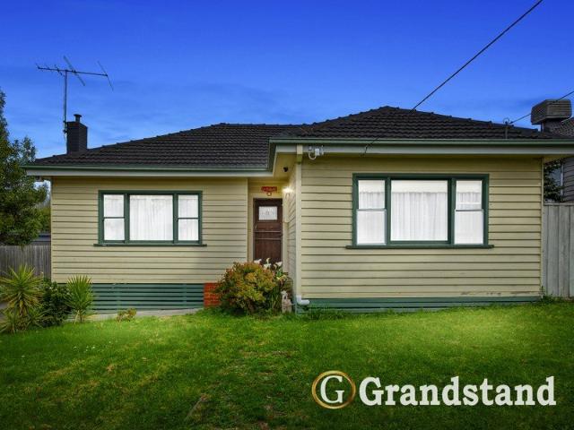 Family Residence in Prized Location