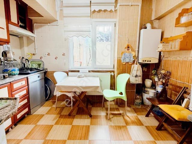 Familyadan Akşamsettin Mah 2+1 Kullanışlı 85m2 Giriş Altı Daire