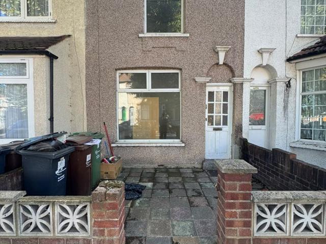 Fantastic 3 Bedroom House in Ilford