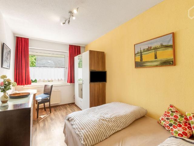 Fantastic 3 Room Apartment, Koln Amsterdam Apartments for Rent