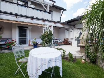 Fantastic 3 room apartment on the ground floor with garden and terrace near Lake Starnberg